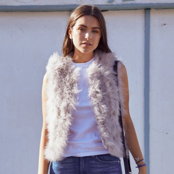 AVA KRIS - KAMI VEST - Mink Grey - Picture 2 of 2